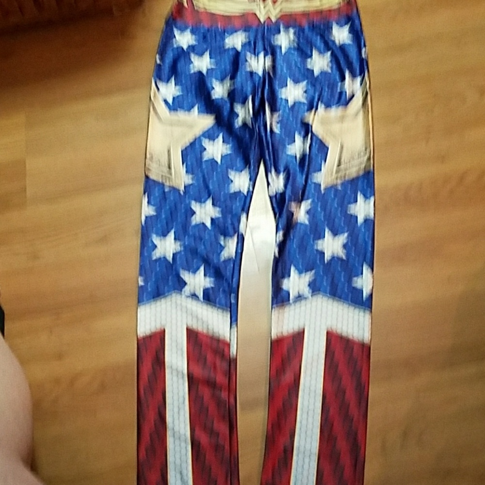 Wonder woman leggings